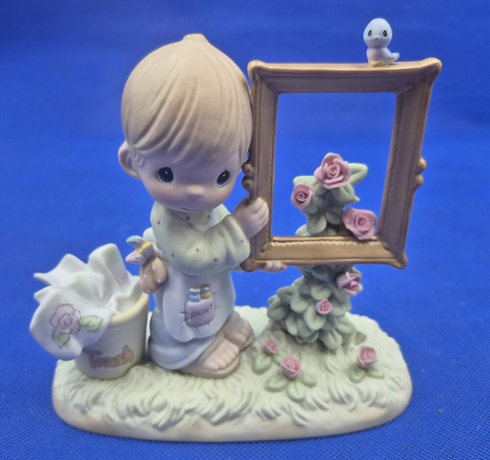 2000 Enesco Precious Moments To God Be the Glory Porcelain Figurine 6X6 in Box